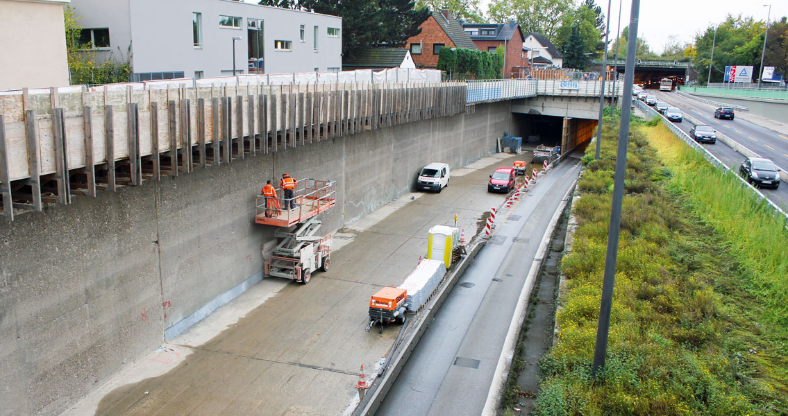 Instandsetzungsarbeiten im Straßentunnel in Köln-Kalkar.